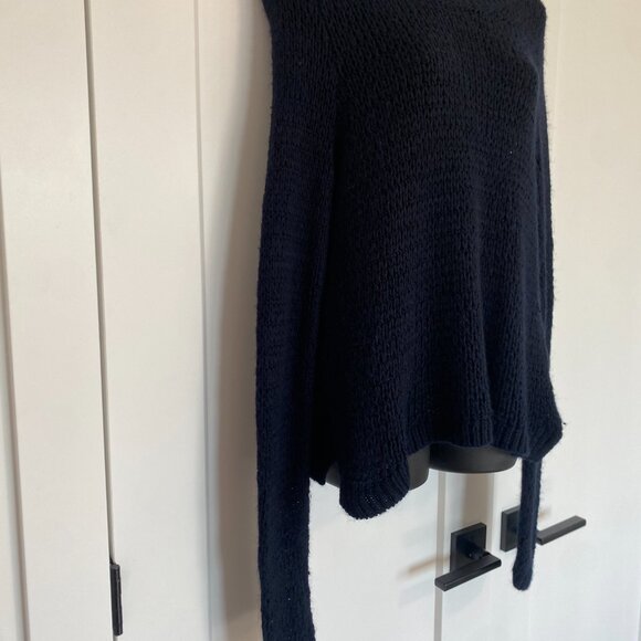 Abercrombie & Fitch Navy Long Sleeve Top - Picture 4 of 7